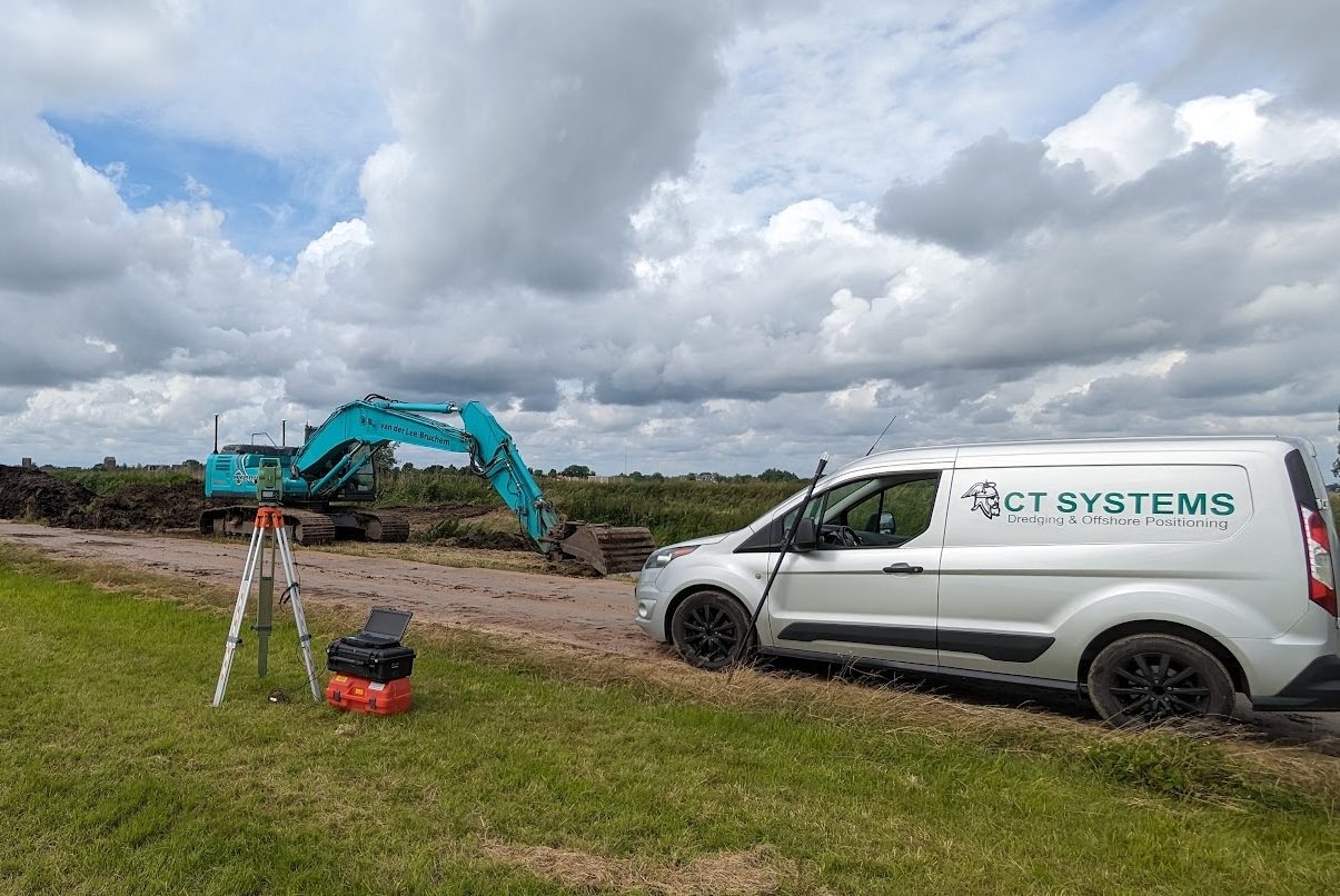 Excavator Calibration with Tilt Function – Van der Lee