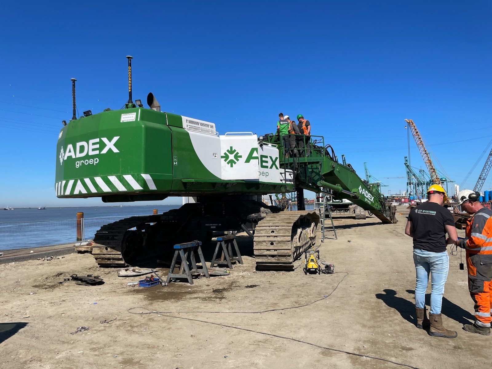 GeoDredge Excavator Calibration – Caterpillar 385