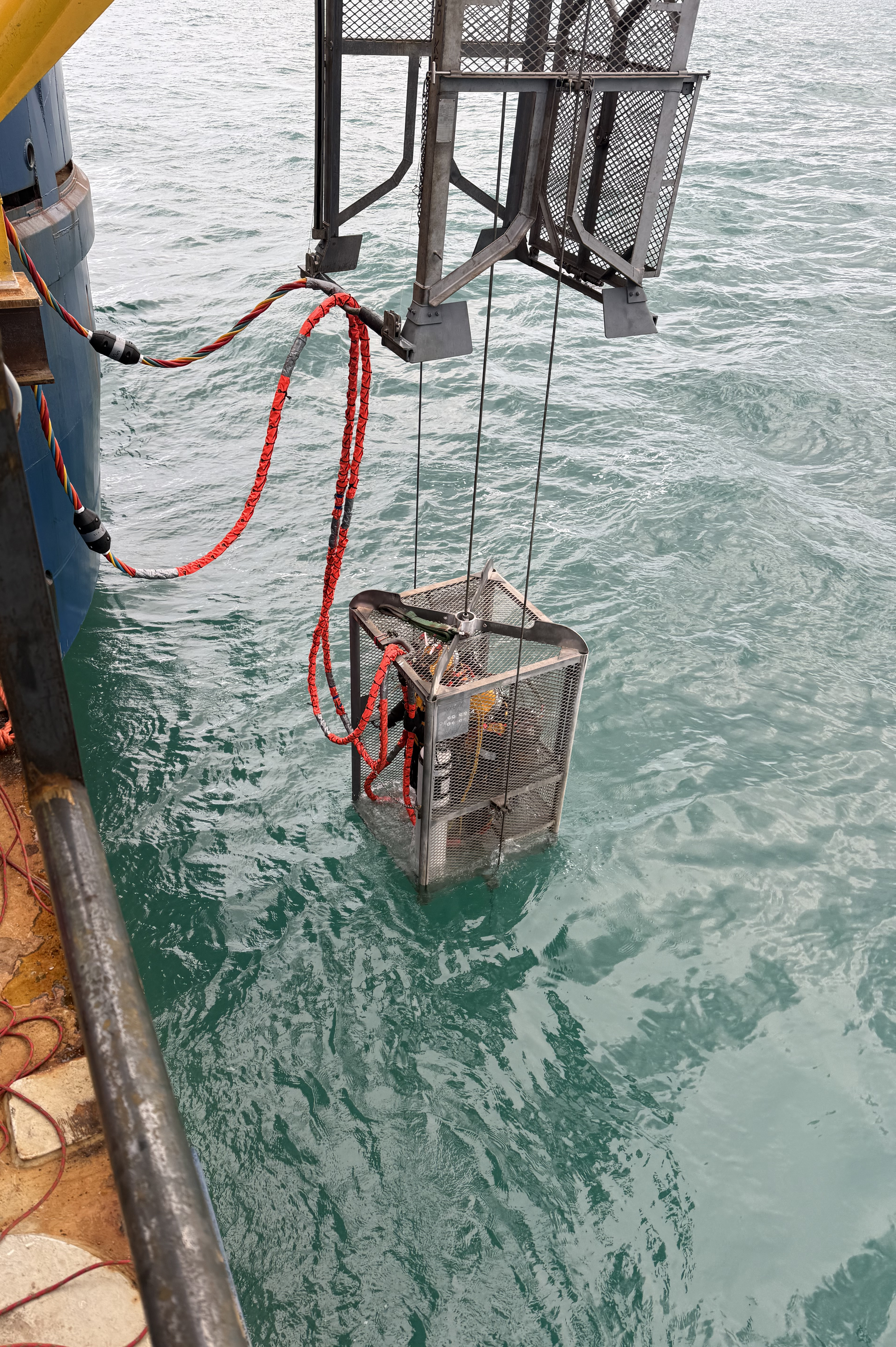 Mobilisation of our Viking Offshore systems on DSV Botnica for Offshore Tech.