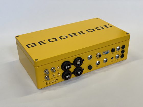 GeoDredge rugged all-in-one dredging computer housing