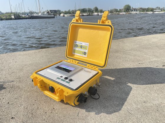GeoSounder portable echo sounder on the quayside